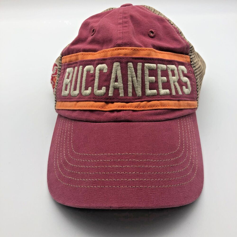 Tampa Bay Buccaneers Trucker Hat Red Team Juncture Clean Up '47 Snapback NEW
